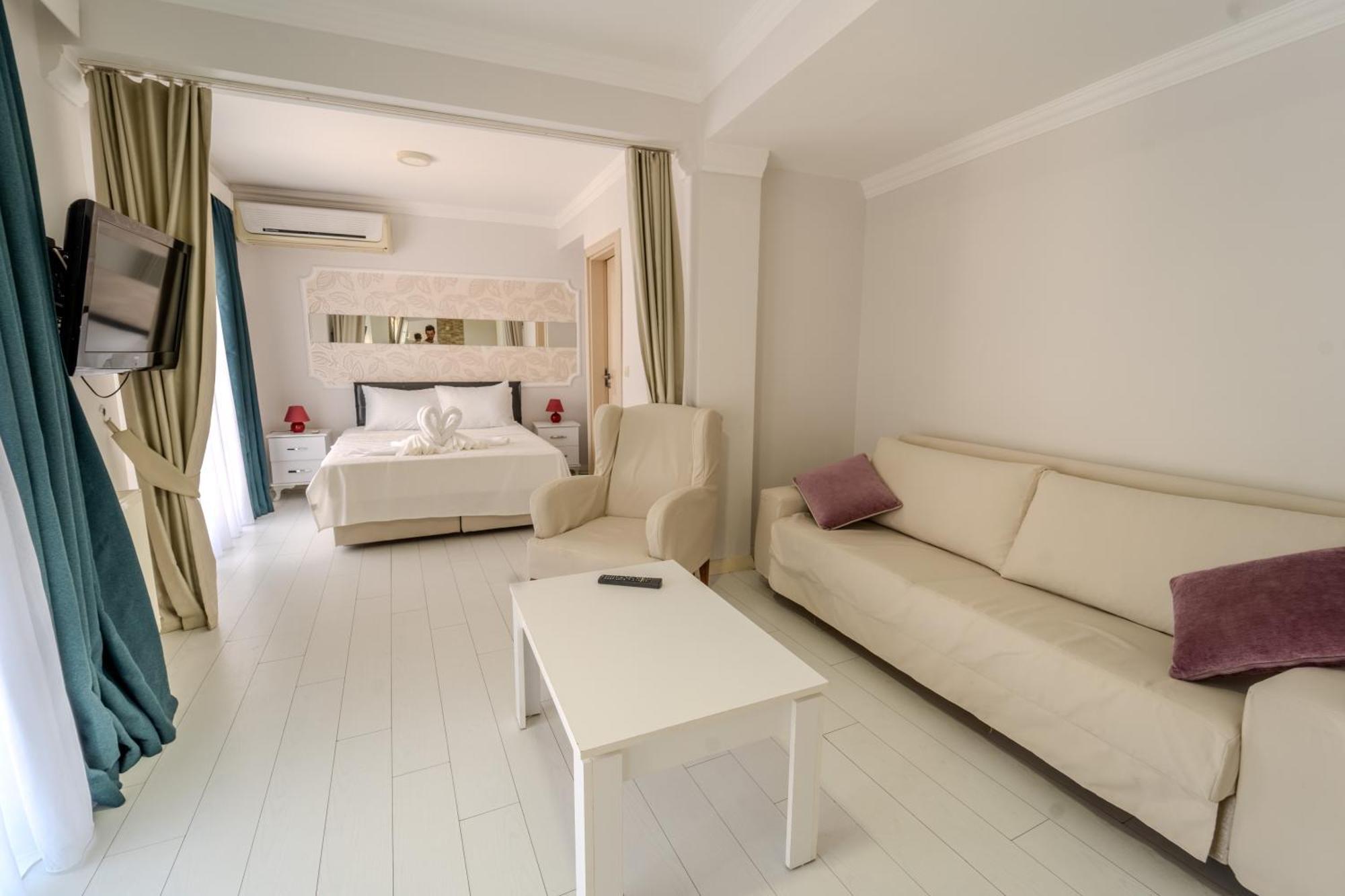 Mia Hill Suites Bodrum Eksteriør billede